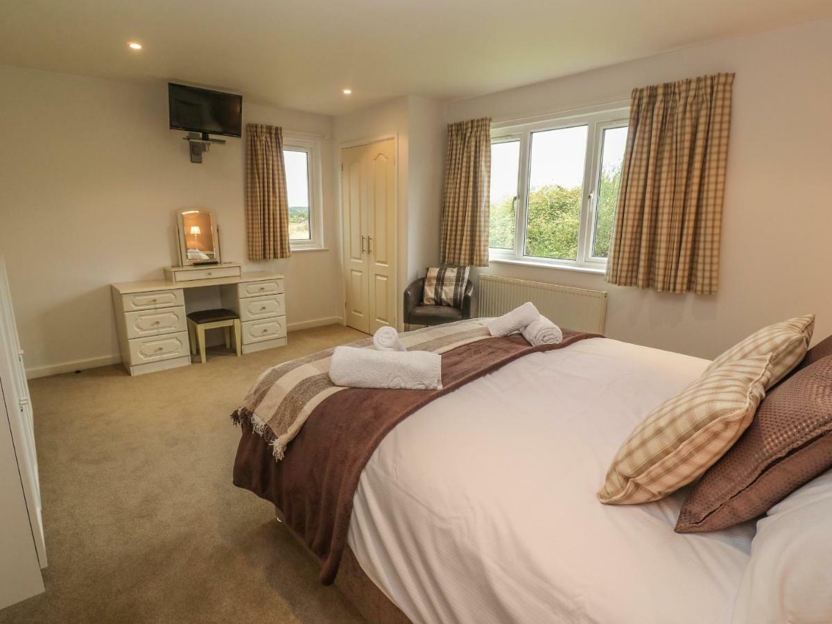 64 Waterside Villa Bodmin Bagian luar foto
