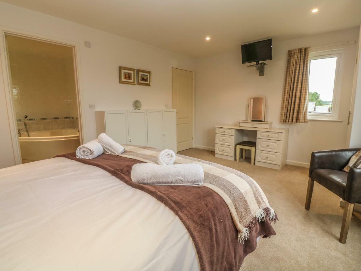 64 Waterside Villa Bodmin Bagian luar foto